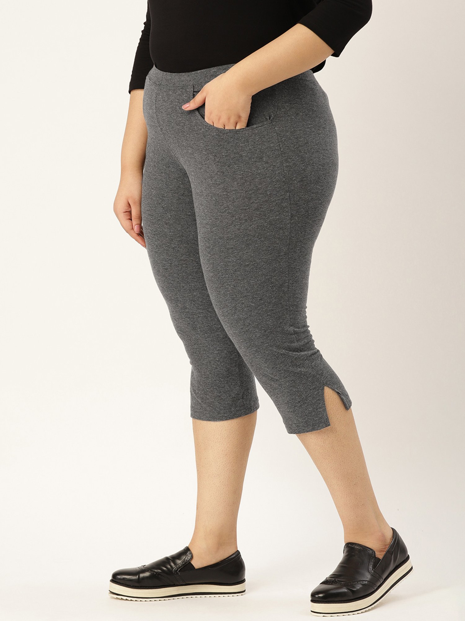 theRebelinme Grey Cotton Capris