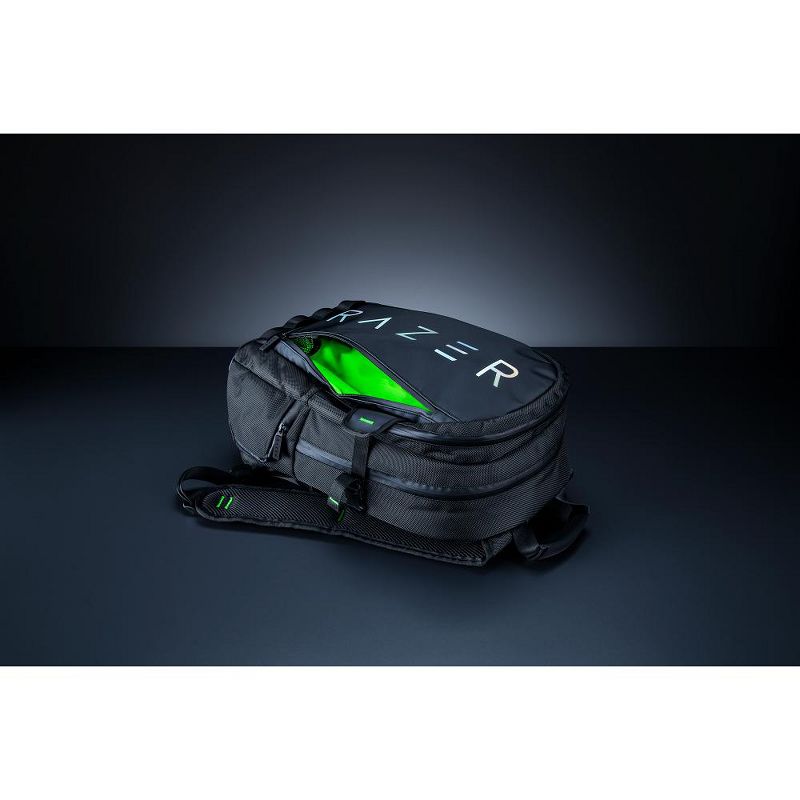 Razer Rogue 15" Backpack V3 - Chromatic - Tear and Water-Resistant Exterior