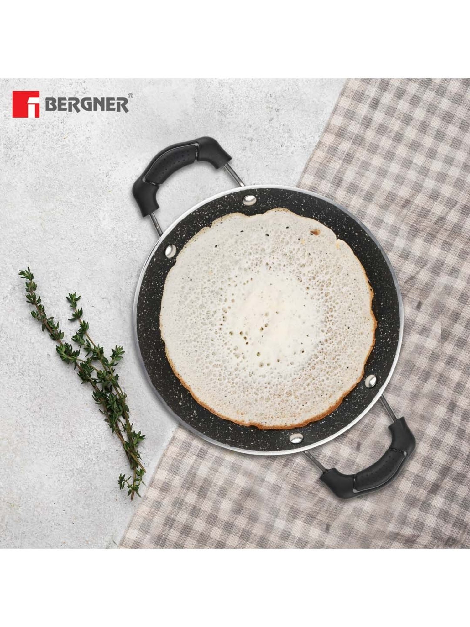 Bergner Black Aluminium Appachetty With Lid - Set of 1