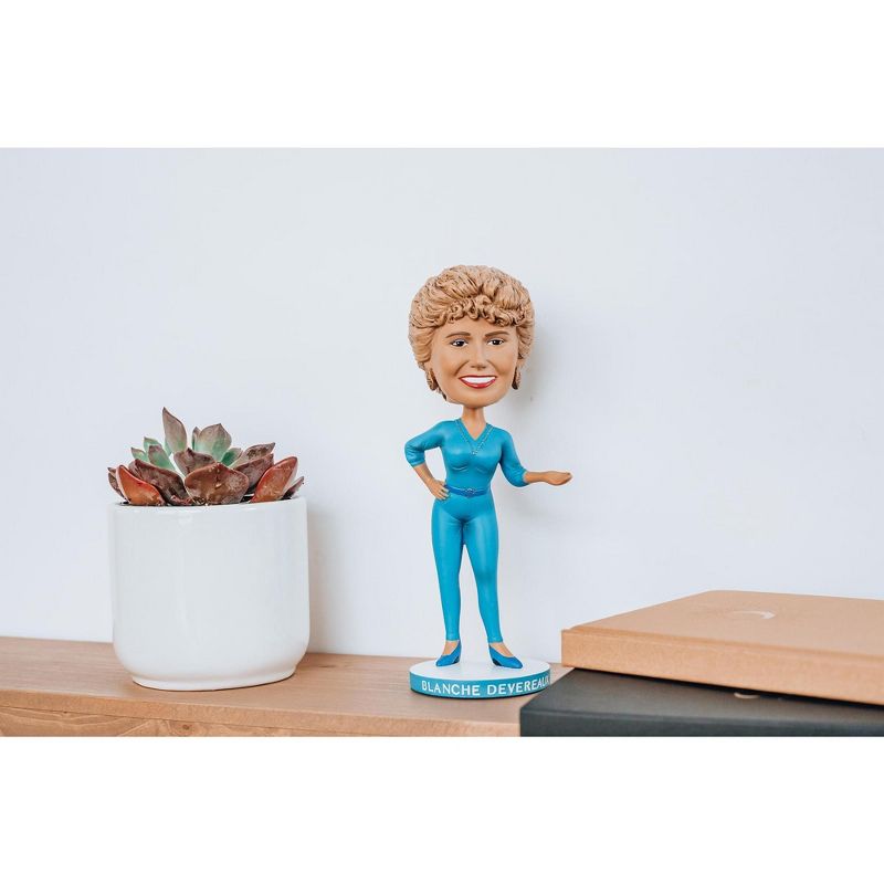 Icon Heroes The Golden Girls 8 Inch Resin Bobblehead | Blanche Devereaux