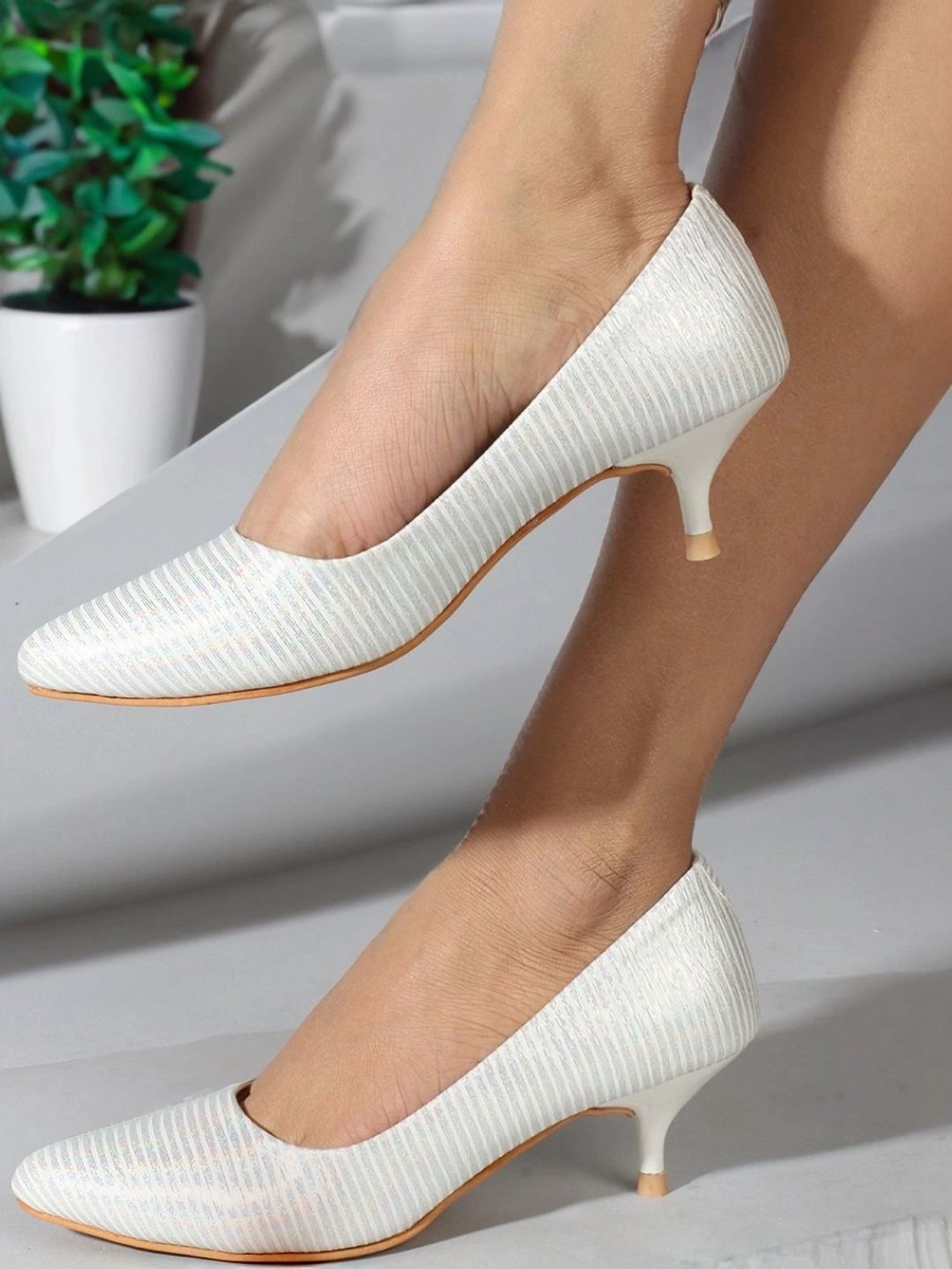 Carlton London Women's White Casual Pumps