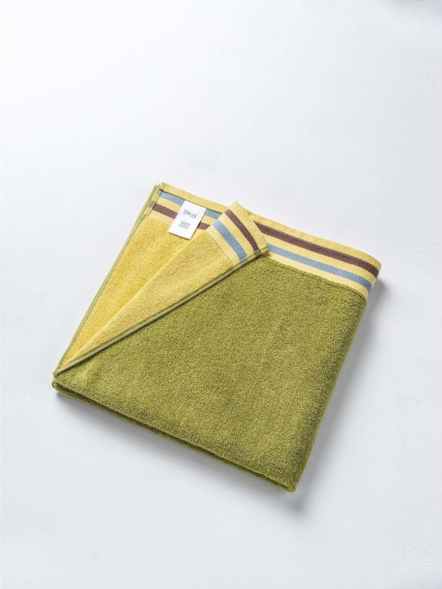 DDECOR Live beautiful Green & Yellow Cotton 500 GSM Bath Towel - Set of 1