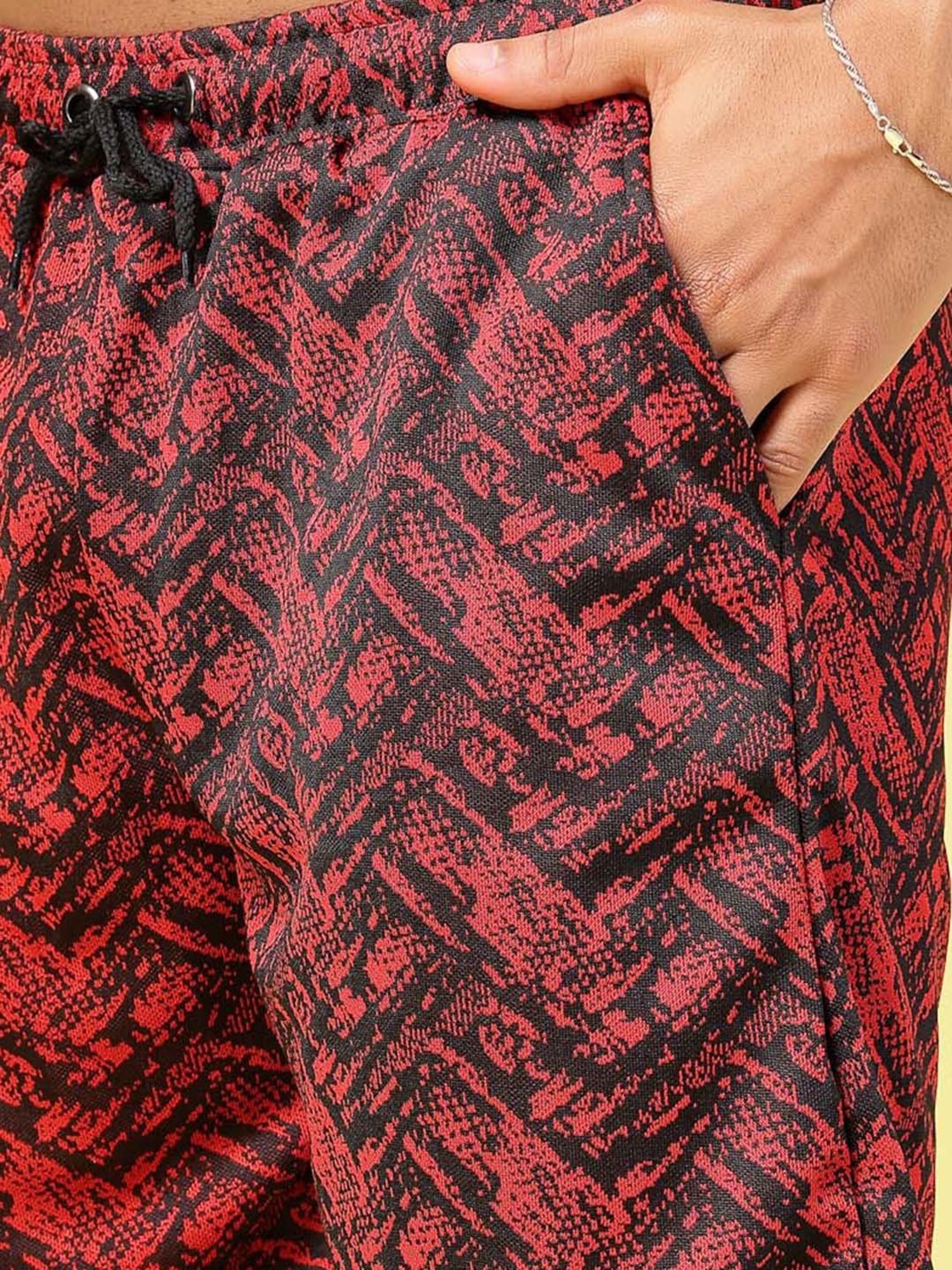 Rigo Maroon Slim Fit Printed T-Shirt & Shorts Set