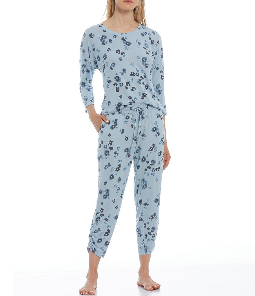 VAN WINKLE & CO. Leopard Print Jersey Knit Long Sleeve Round Neck Coordinating Long Sleep Top