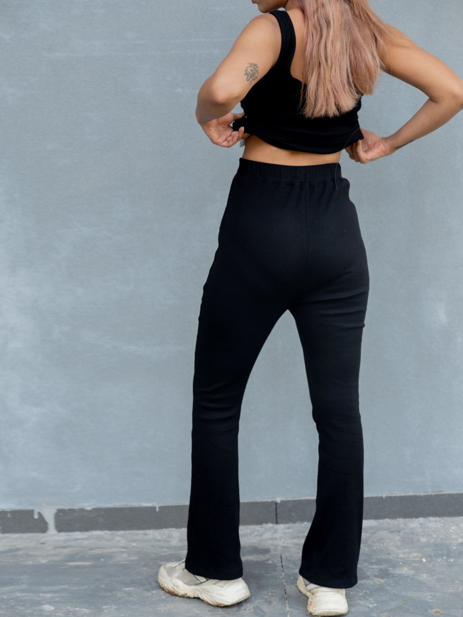 Anousshka Coal Black Ribbed Comfort Pants