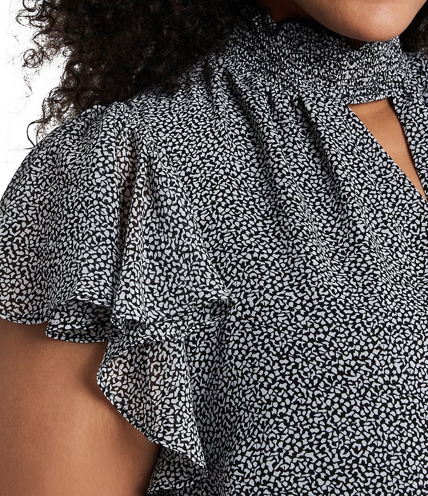 1. STATE Plus Size Keyhole Mock Neck Short Flutter Sleeve Mosaic Print Blouse