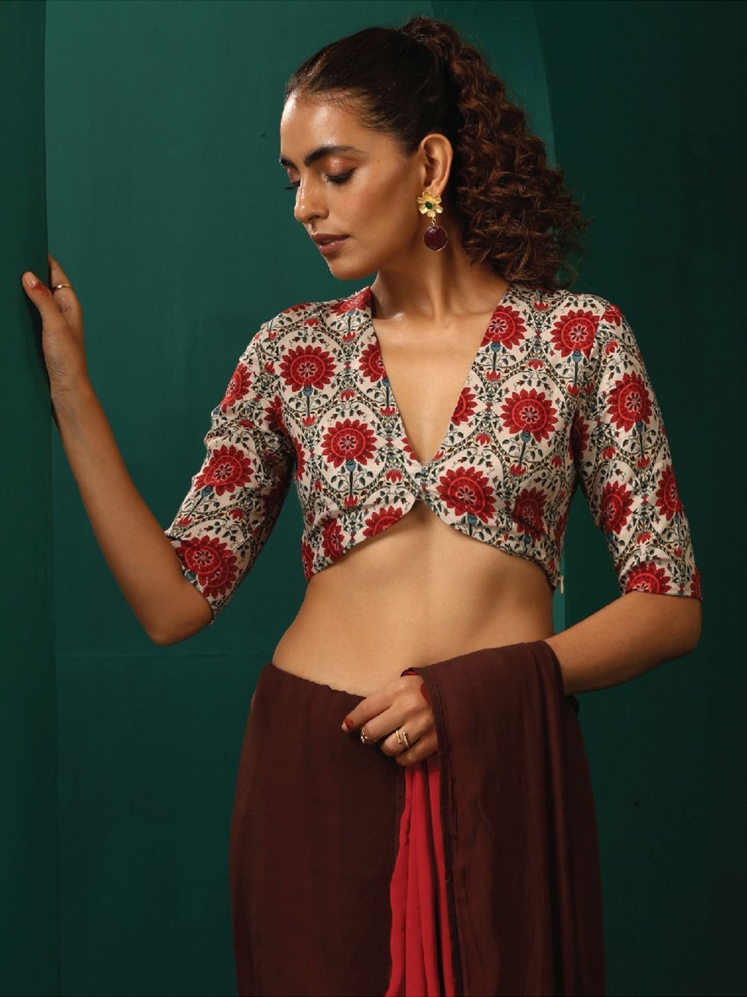 true Browns Beige Floral Print Blouse