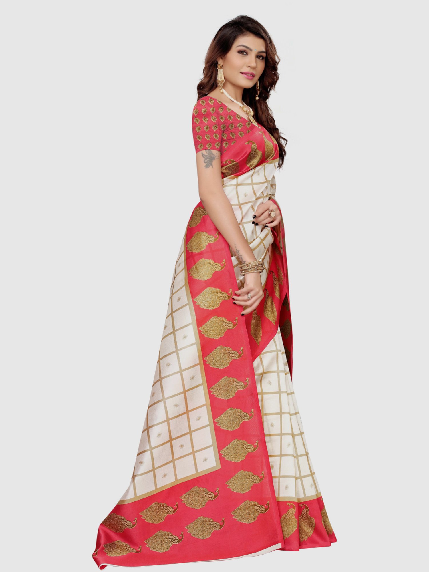 KSUT Off-White & Red Printed Saree With Blouse