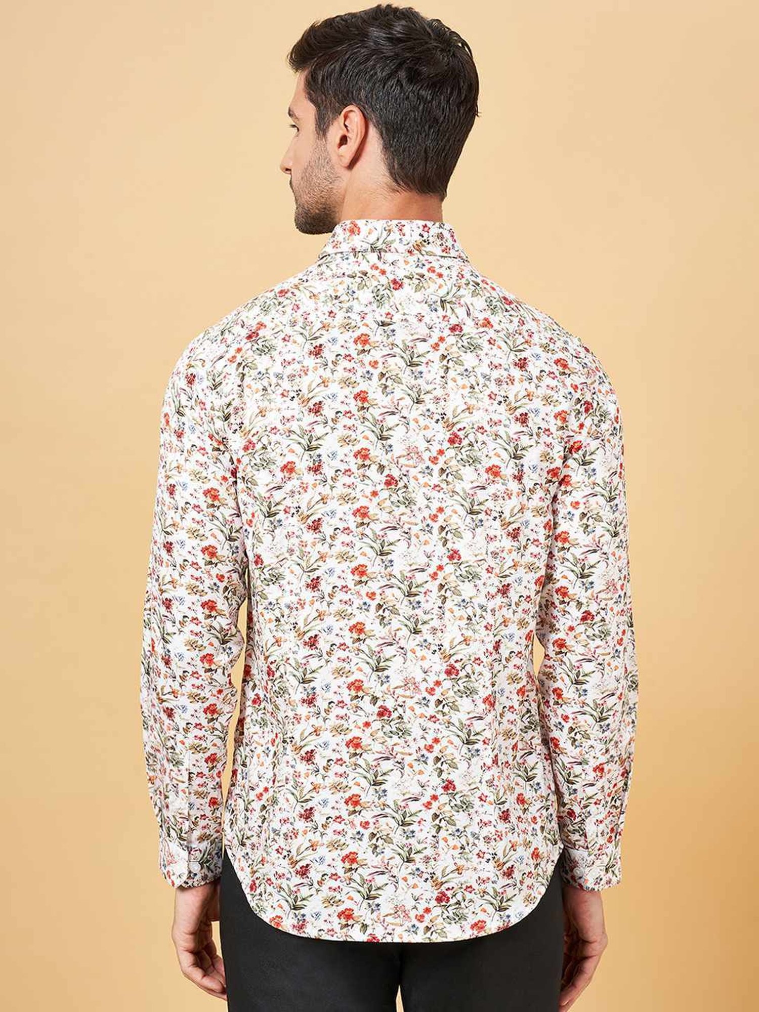 Peregrine by Pantaloons White Cotton Slim Fit Printed Shirt