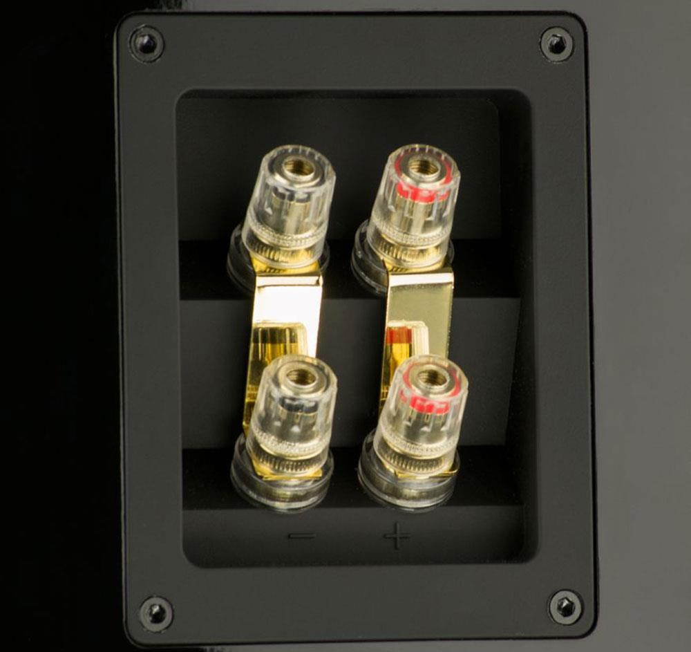 SVS Ultra Bookshelf Speaker (Pr) Piano Gloss