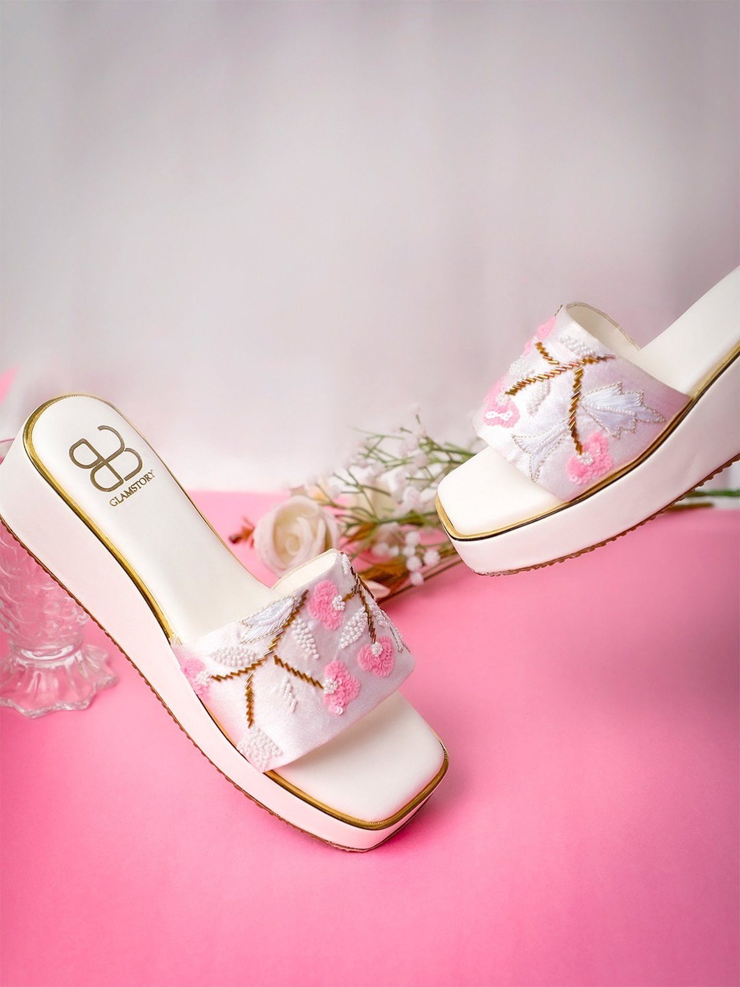 Glam Story Women's Masakali White Casual Wedges