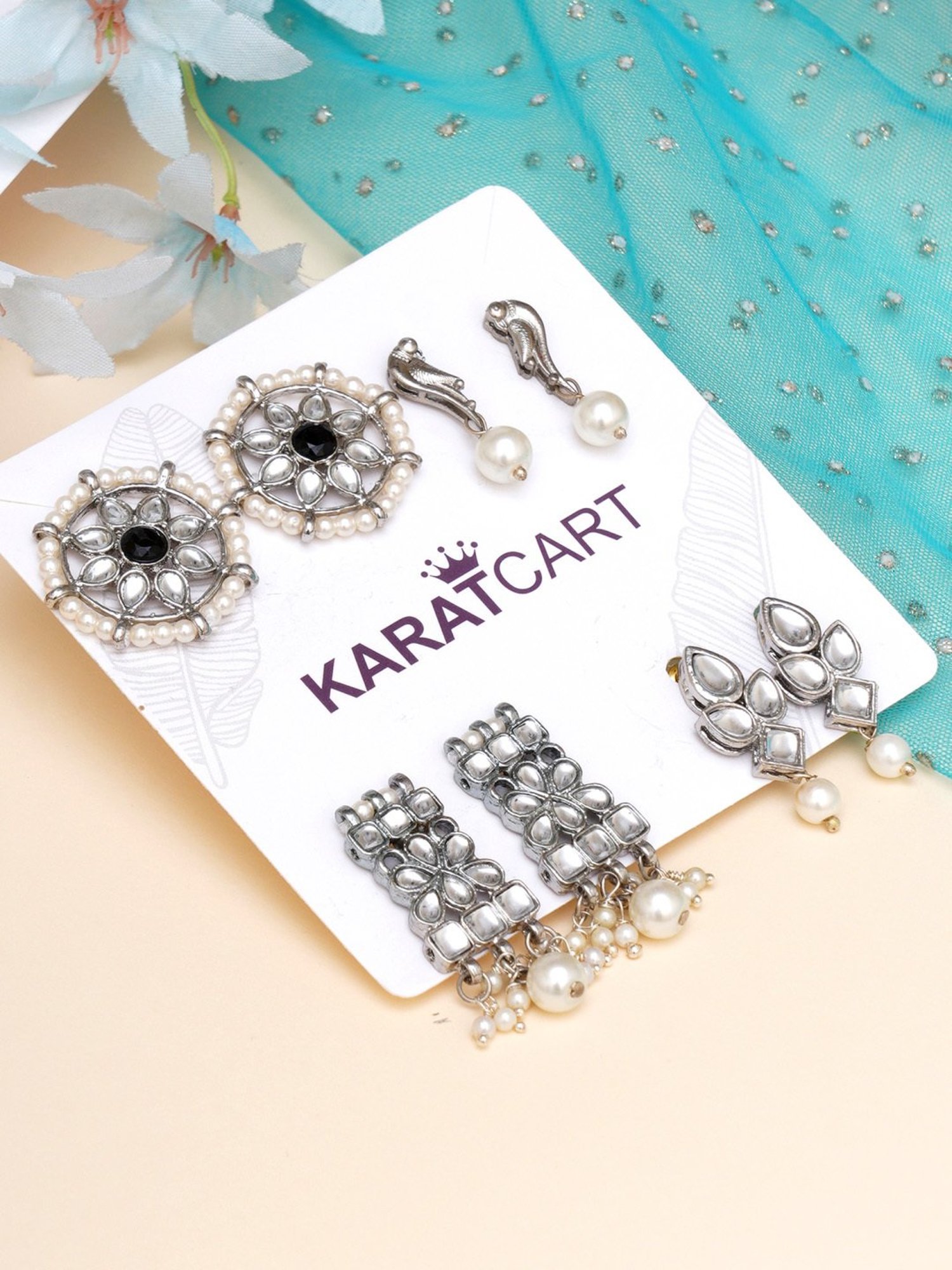 Karatcart Handcrafted Kundan Dangler & Stud Earrings - Set of 4