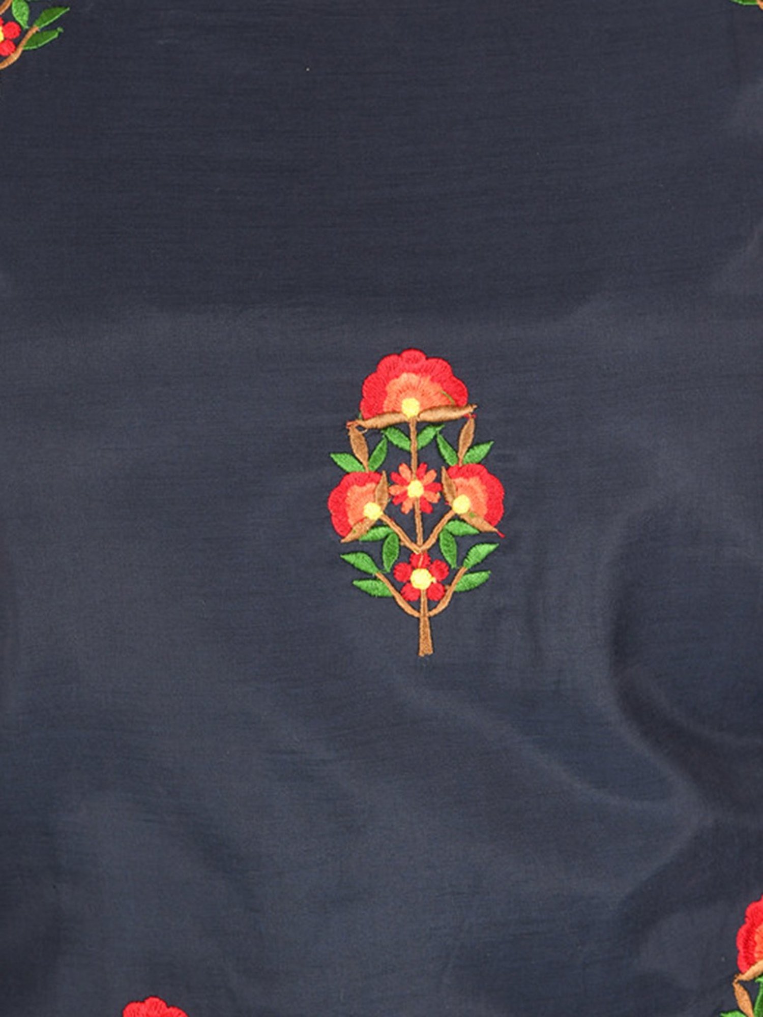 Neeru's Navy Embroidered Straight Kurta