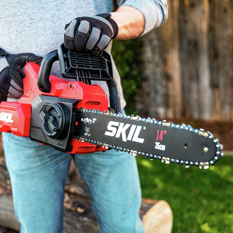 Skil CS4555-10 PWRCore 40 40V Brushless Lithium-Ion 14 in. Cordless Chainsaw Kit (2.5 Ah)
