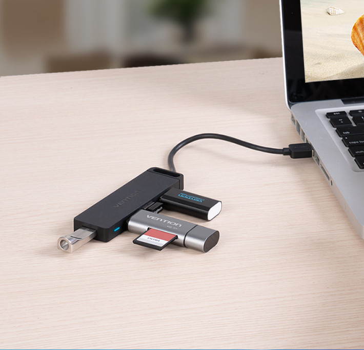 Yijianxi 4-Port USB 2.0 Ultra Slim Data Hub USB Flash Drives