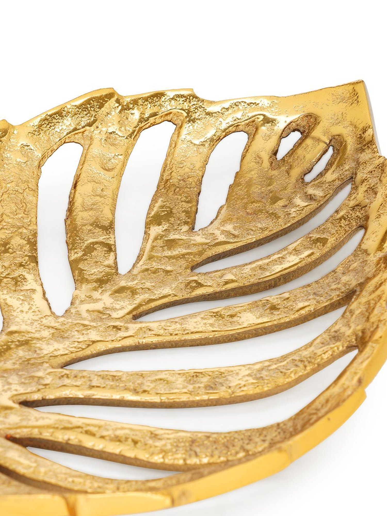 Pure Home and Living Gold Aluminium Textured Decorative Platters