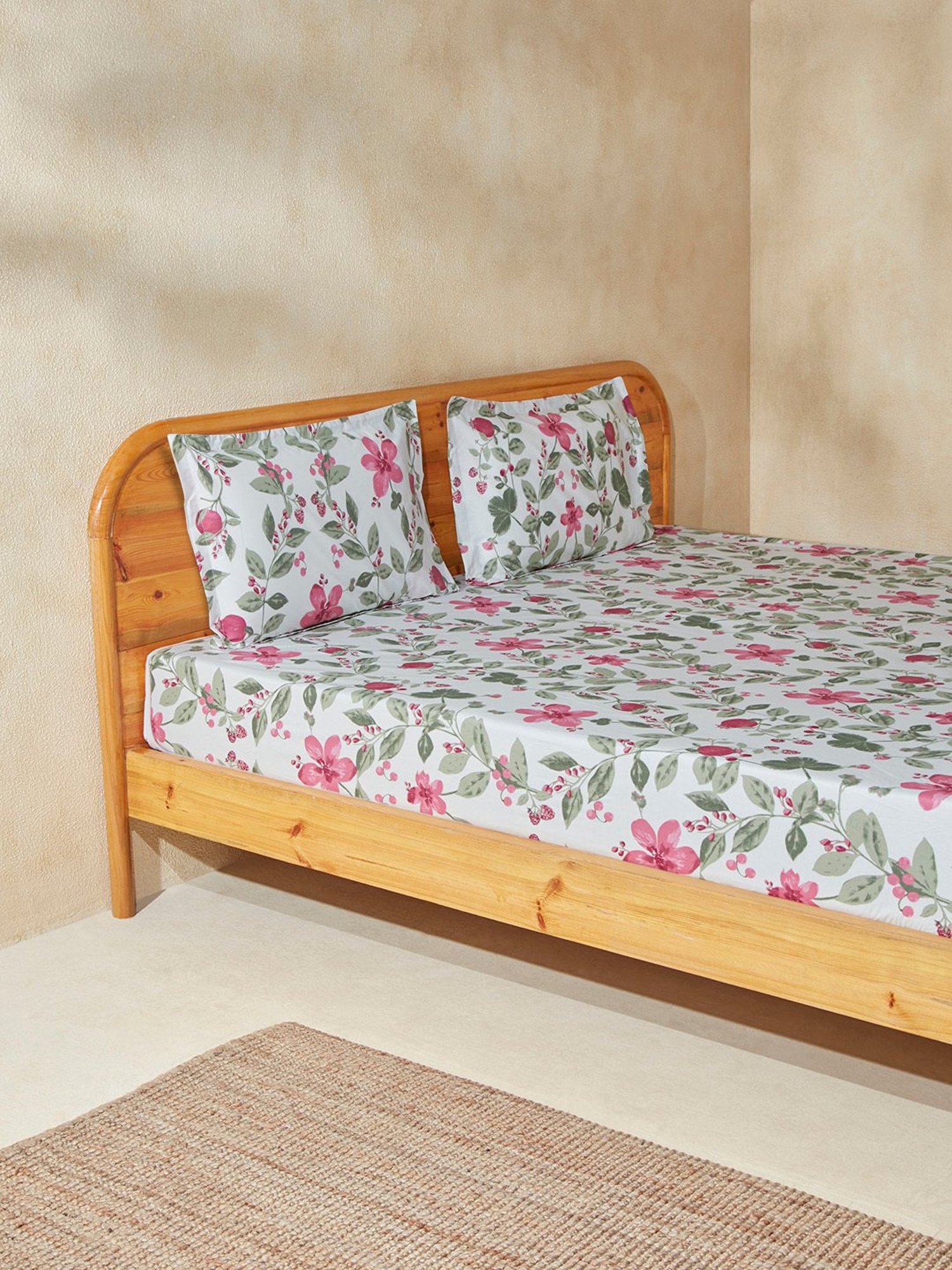 Westside Home Multicolor Floral King Bed Fitted Sheet & Pillowcase Set