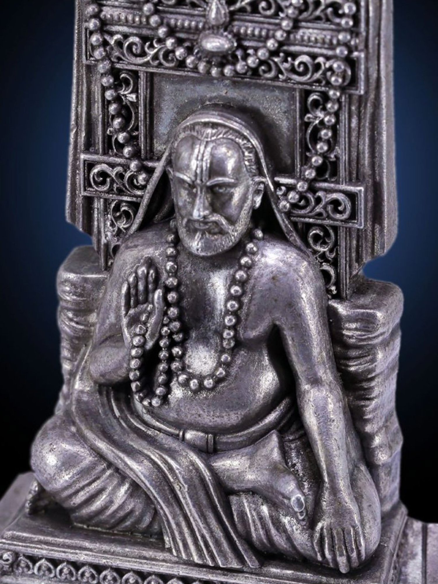 Sri Jagdamba Pearls 0.8 Silver Vishnu Idol