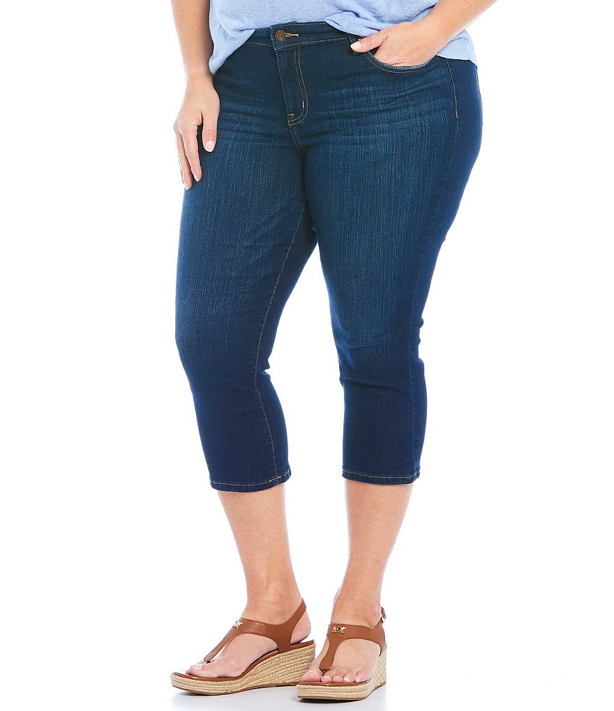 Code Bleu Plus Size Classic Straight Leg Capri Jeans