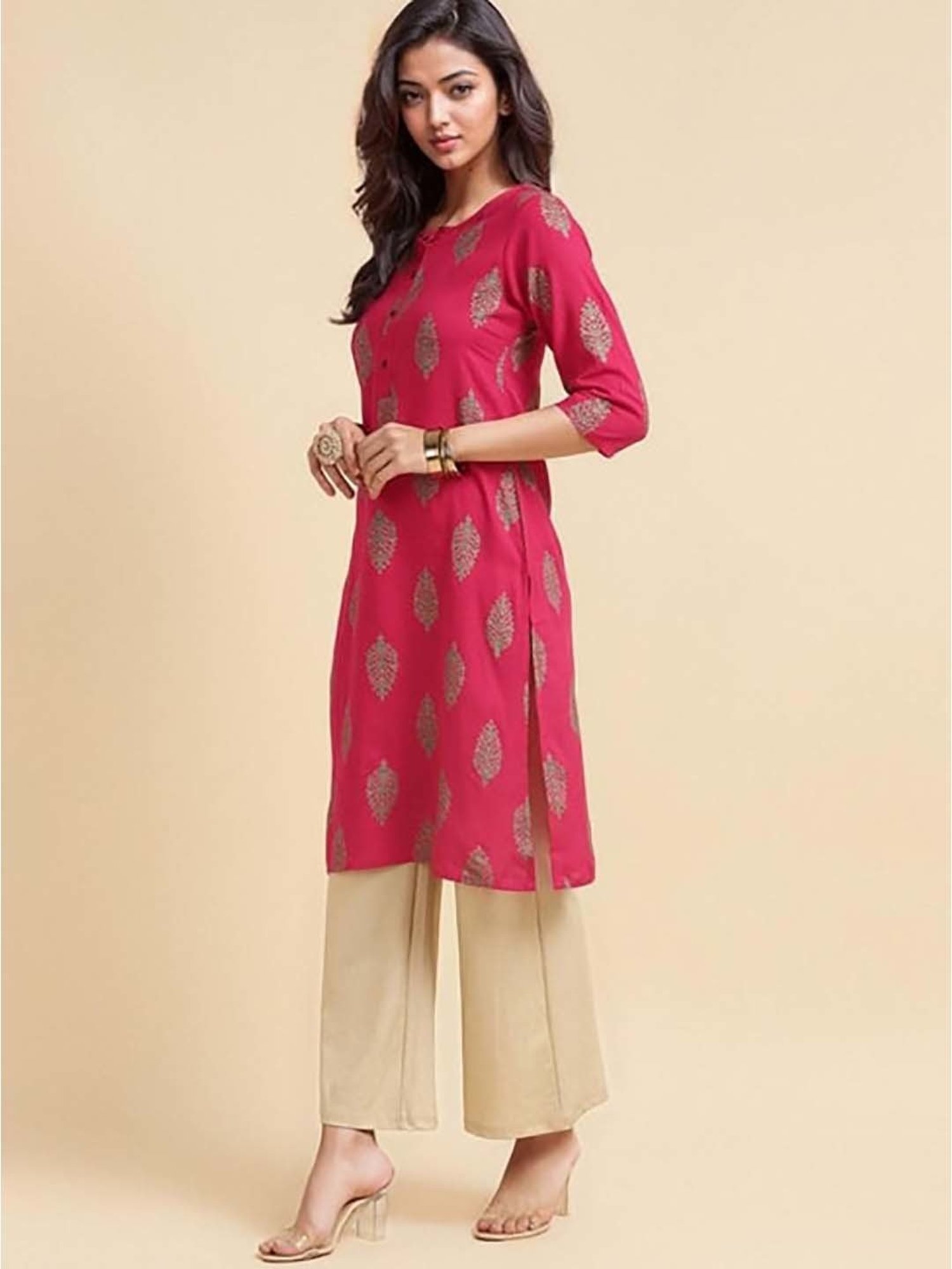 Rangita Pink Printed Straight Kurti
