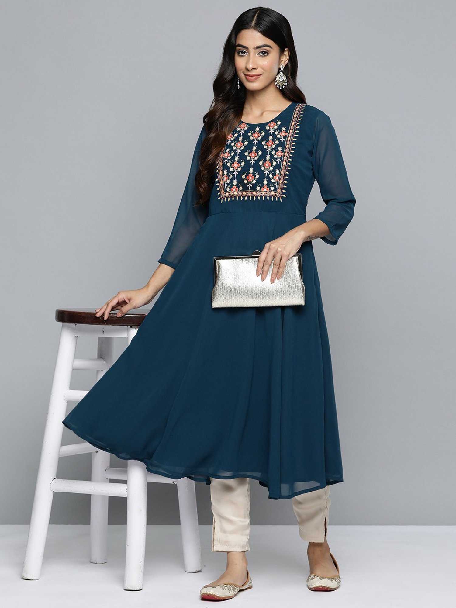 Jompers Blue Embroidered Flared Kurta