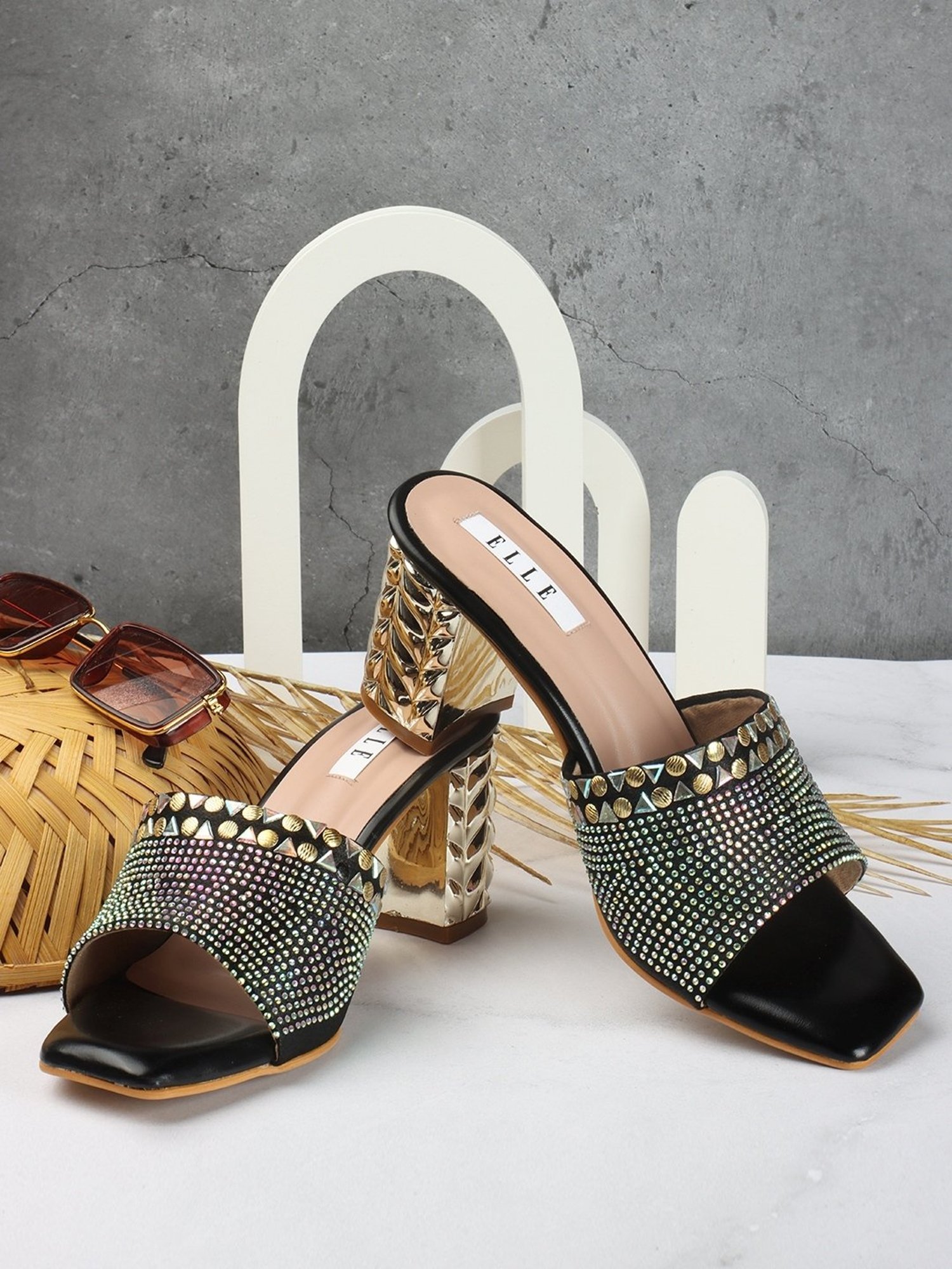 Elle Women's Black Ethnic Sandals