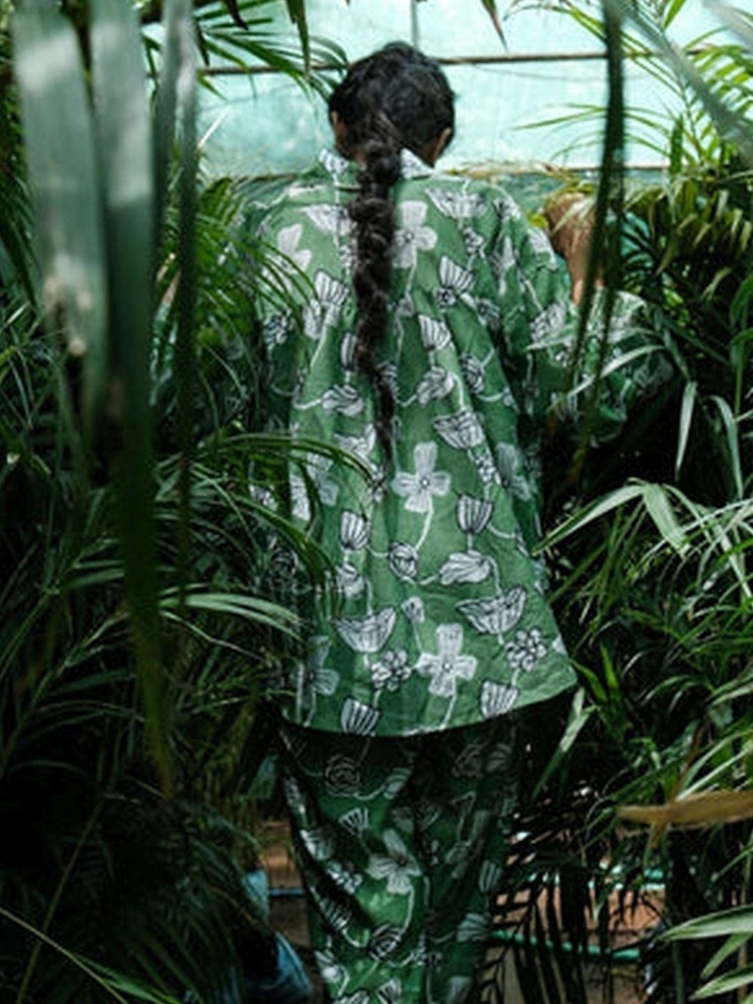 Khajoor Studio Green Bageecha Botanical Vine Statement Shirt with Pant