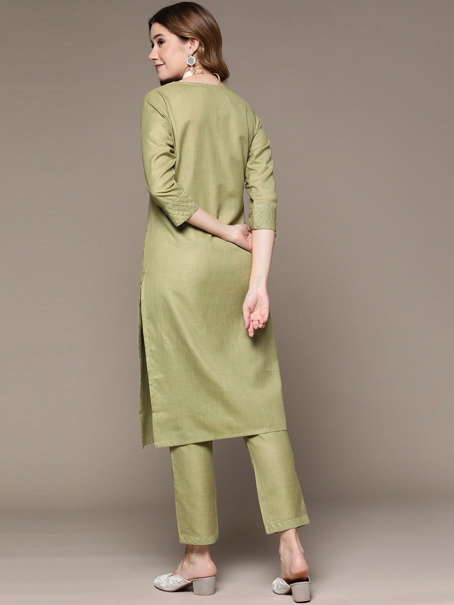 Anubhutee Green Embroidered Kurta Pant Set