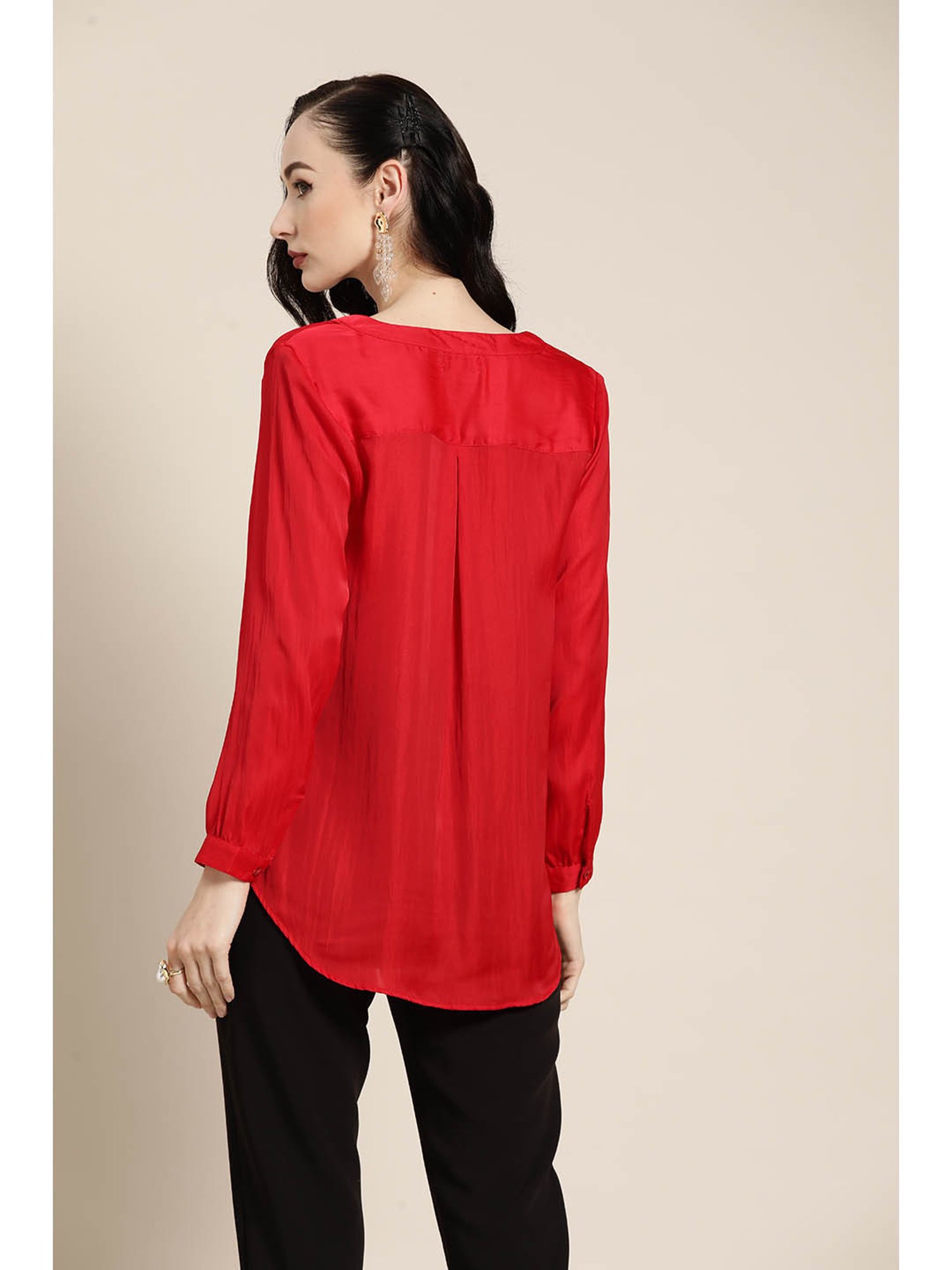 Qurvii Red Silk Regular Fit Top