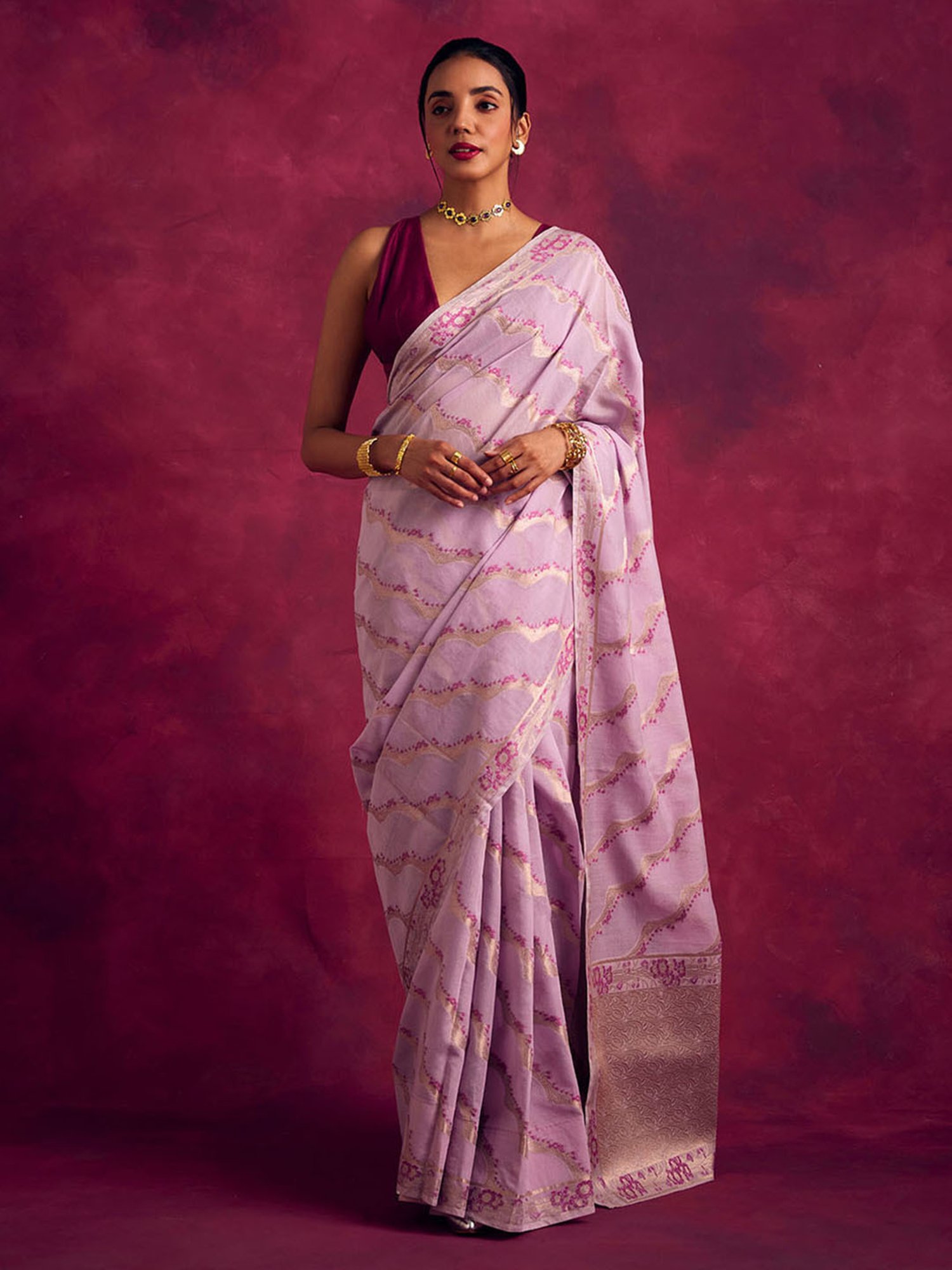 Abhishti Lavender Woven Saree Without Blouse