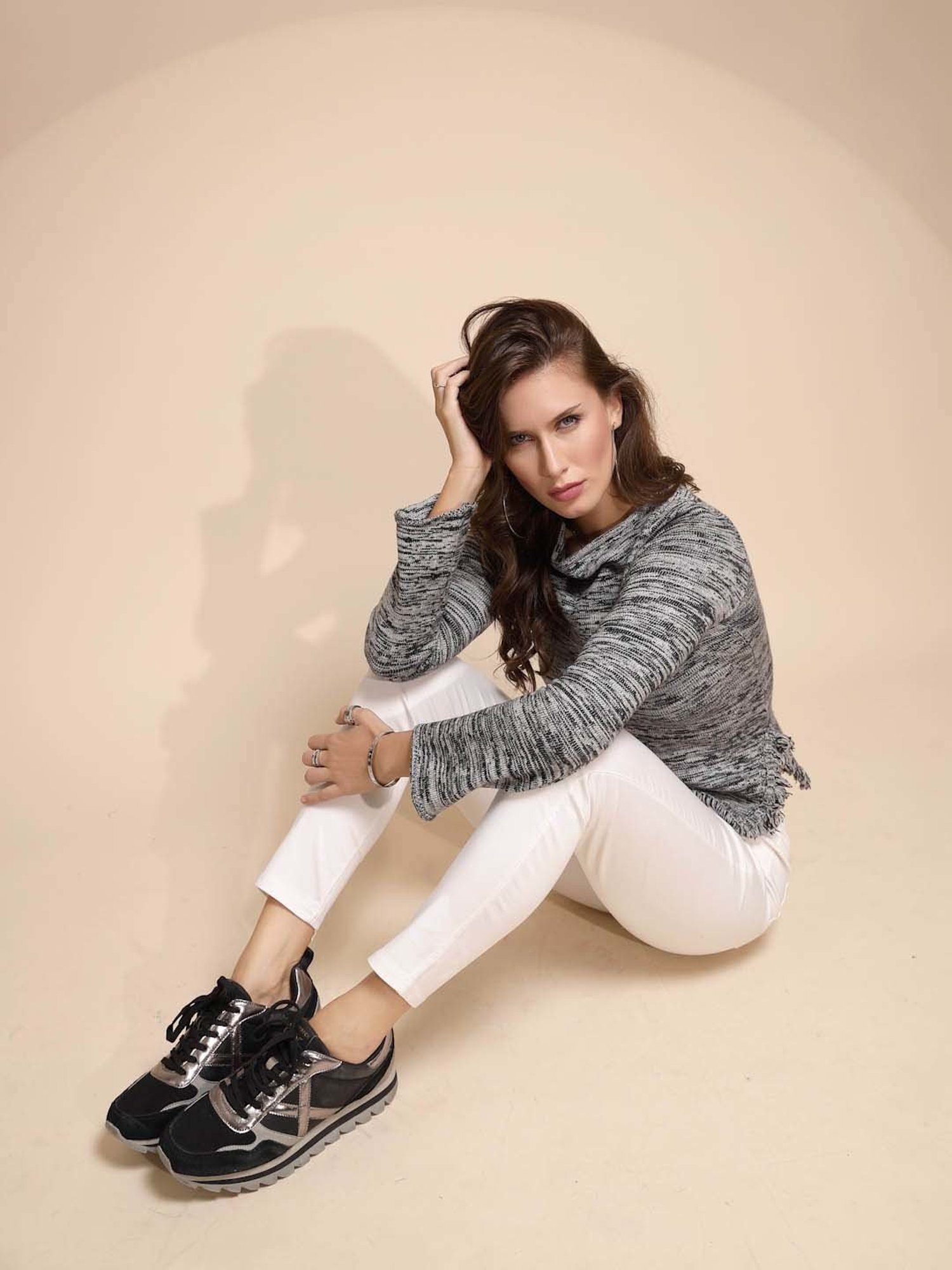 Global Republic Grey Pullover