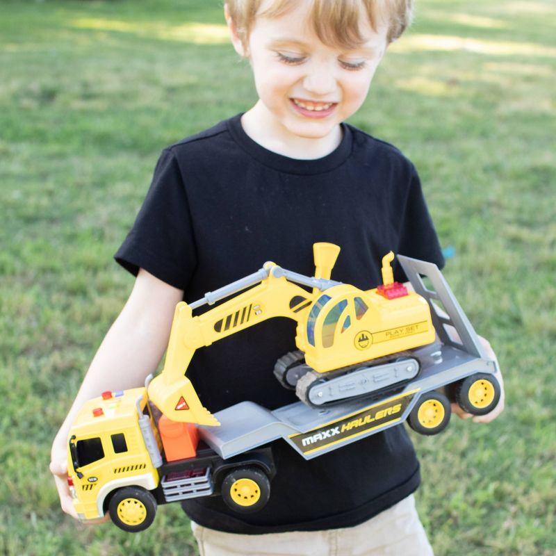 Maxx Action Lights & Sounds Construction Excavator Semi Truck and Trailer Transport