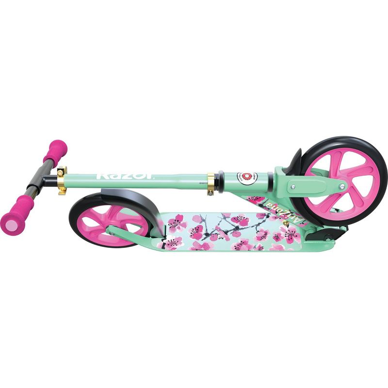 Razor x AriZona Iced Tea Limited Edition A5 Lux Collab Kick Scooter
