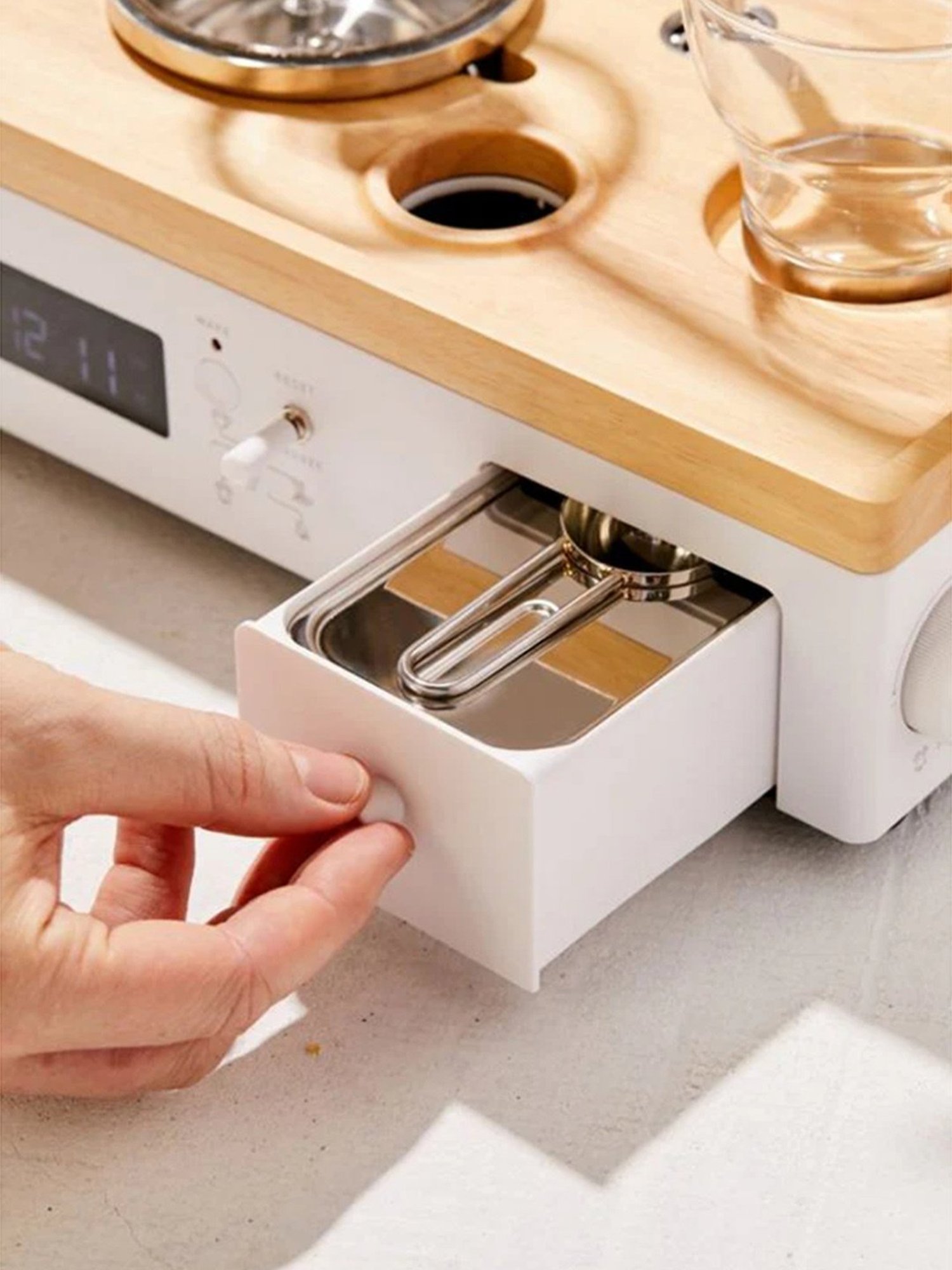 JOY RESOLVE Coffee Alarm Clock (White)