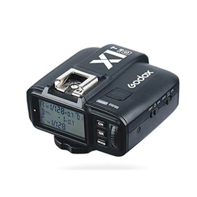 godox x1s 2.4g ttl wireless flash trigger transmitter with microfiber cloth for sony a7 a7ii a7r a7rii a6000 digital camera with mi shoe x1st transmitter