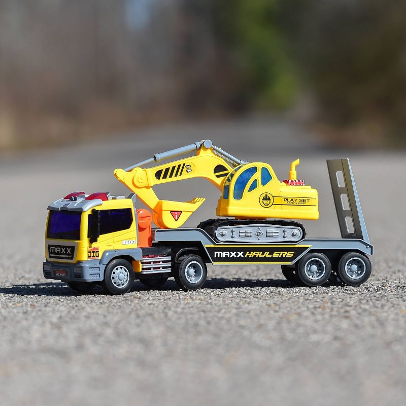 Maxx Action Lights & Sounds Airplane Semi Truck and Trailer Transport Carrier