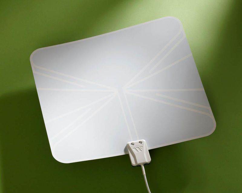 Winegard FL5000 FlatWave HDTV Indoor Digital Flat Antenna