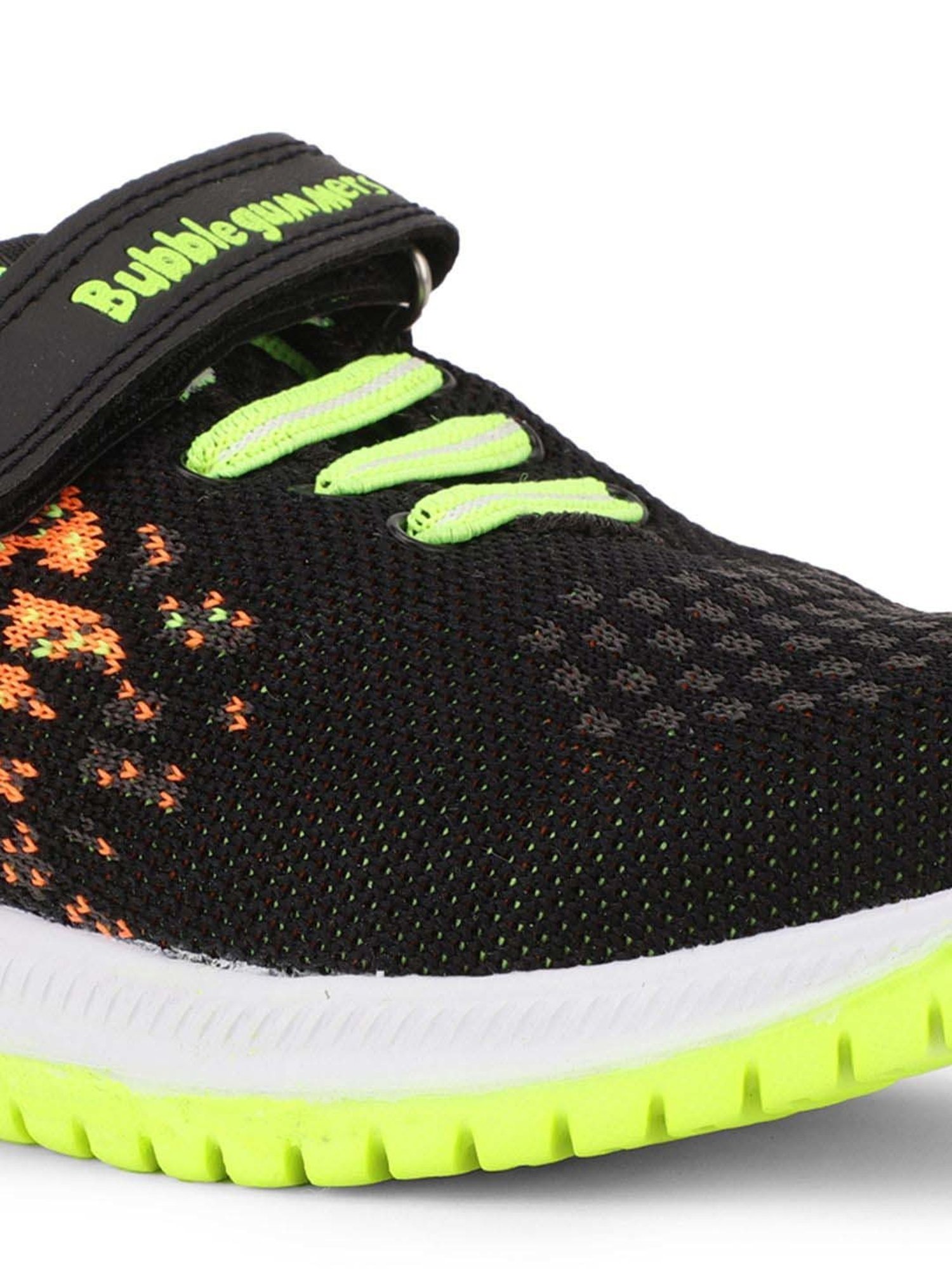 Fame Forever by Lifestyle Kids Beige & White Velcro Shoes