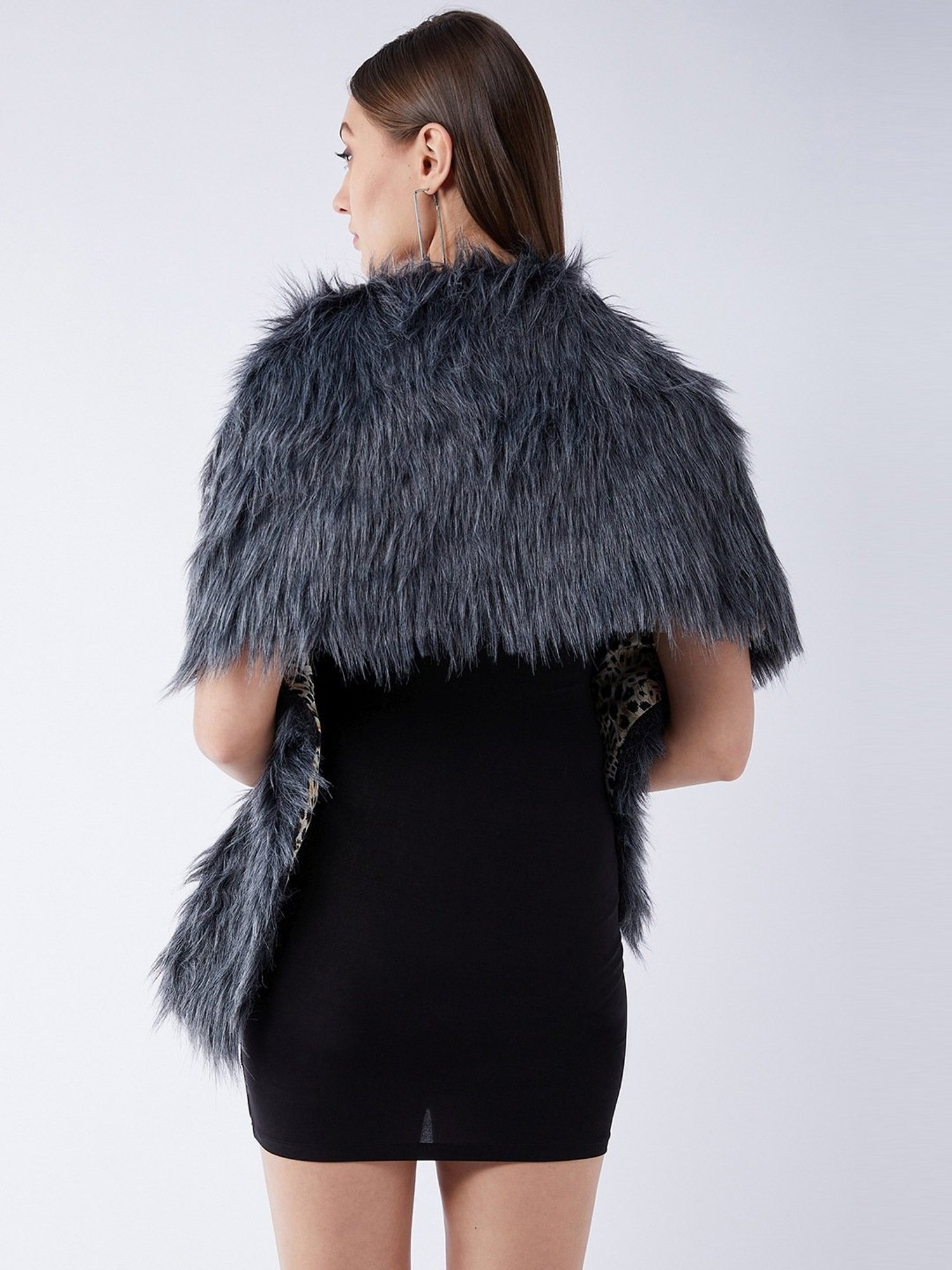 Inweave Grey Plain Cape