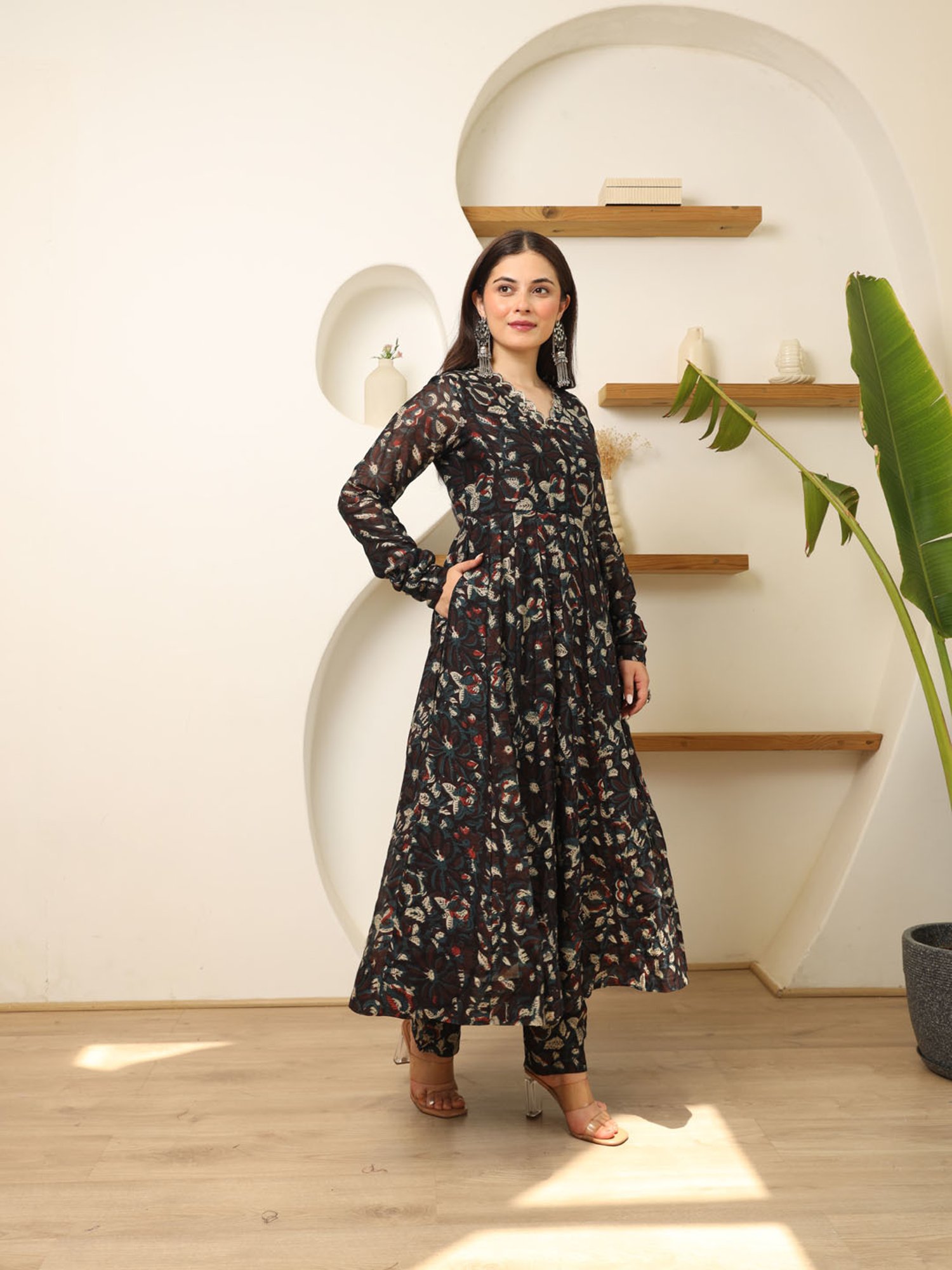 Asrumo Midnight Elegance Anarkali Suit Set