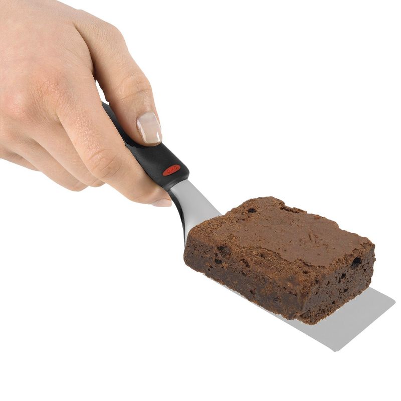 OXO Cut and Serve Turner