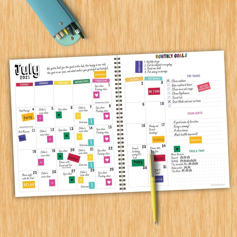 2021-22 Academic Planner 8.5" x 11" Make Lemonade Daily/Weekly/Monthly - The Time Factory