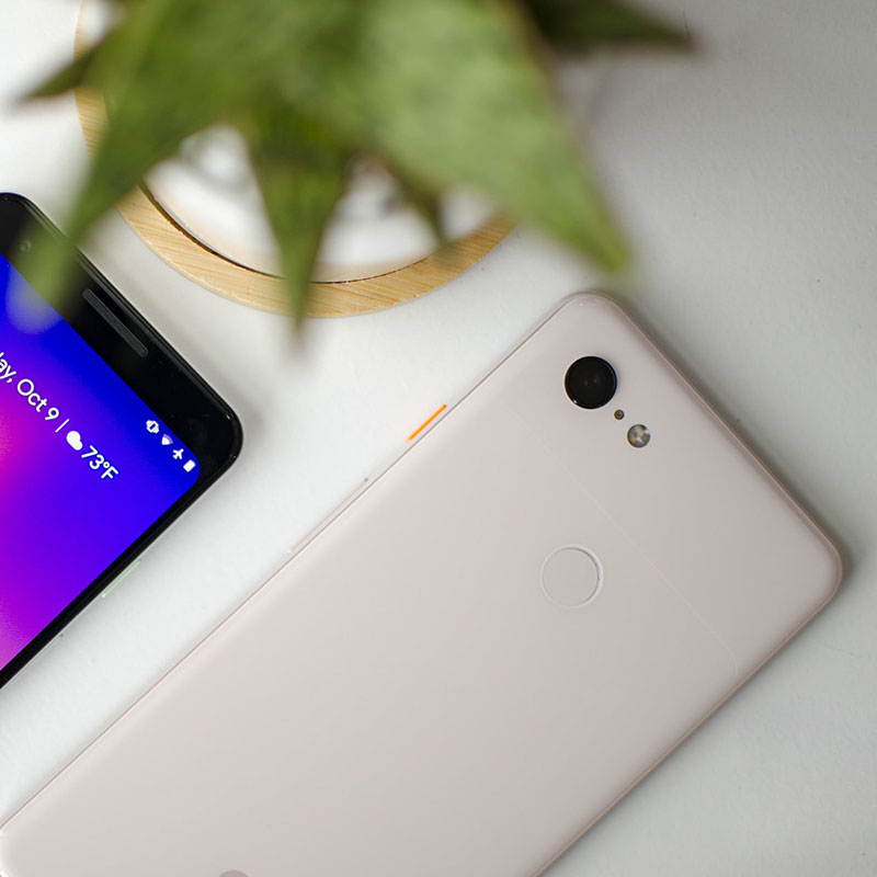 Google Pixel 3 64GB  5.5'' Factory Unlocked Smartphone