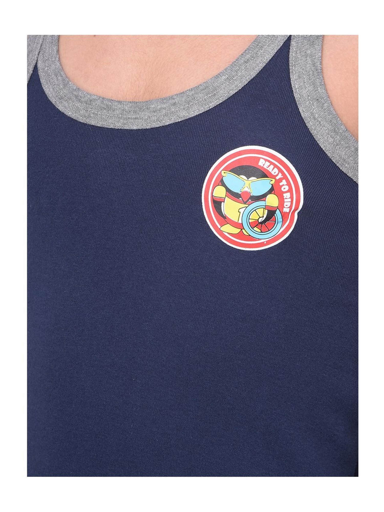 Dollar Bigboss Boys Multicolor Solid Gym Vest (Pack Of 3)