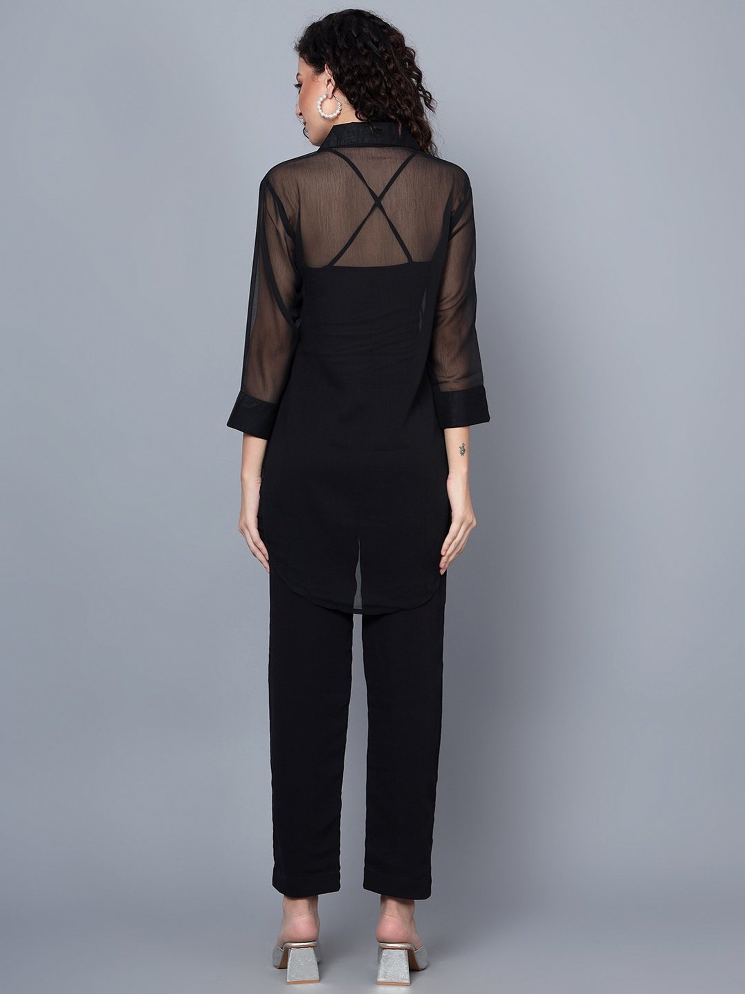 Anvi Be Yourself Black Mid Rise Trousers