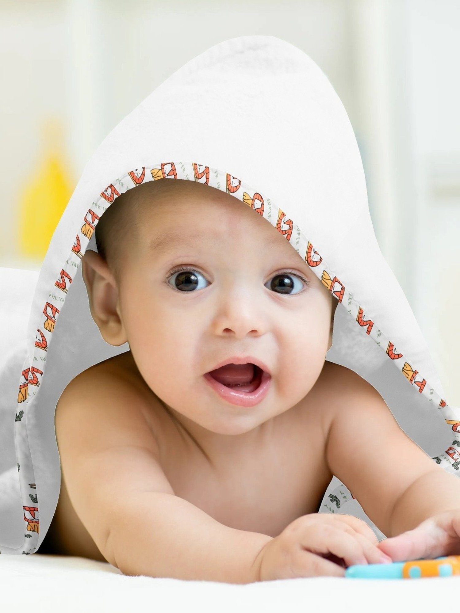 The Baby Atelier White Cotton Hooded Towel Set