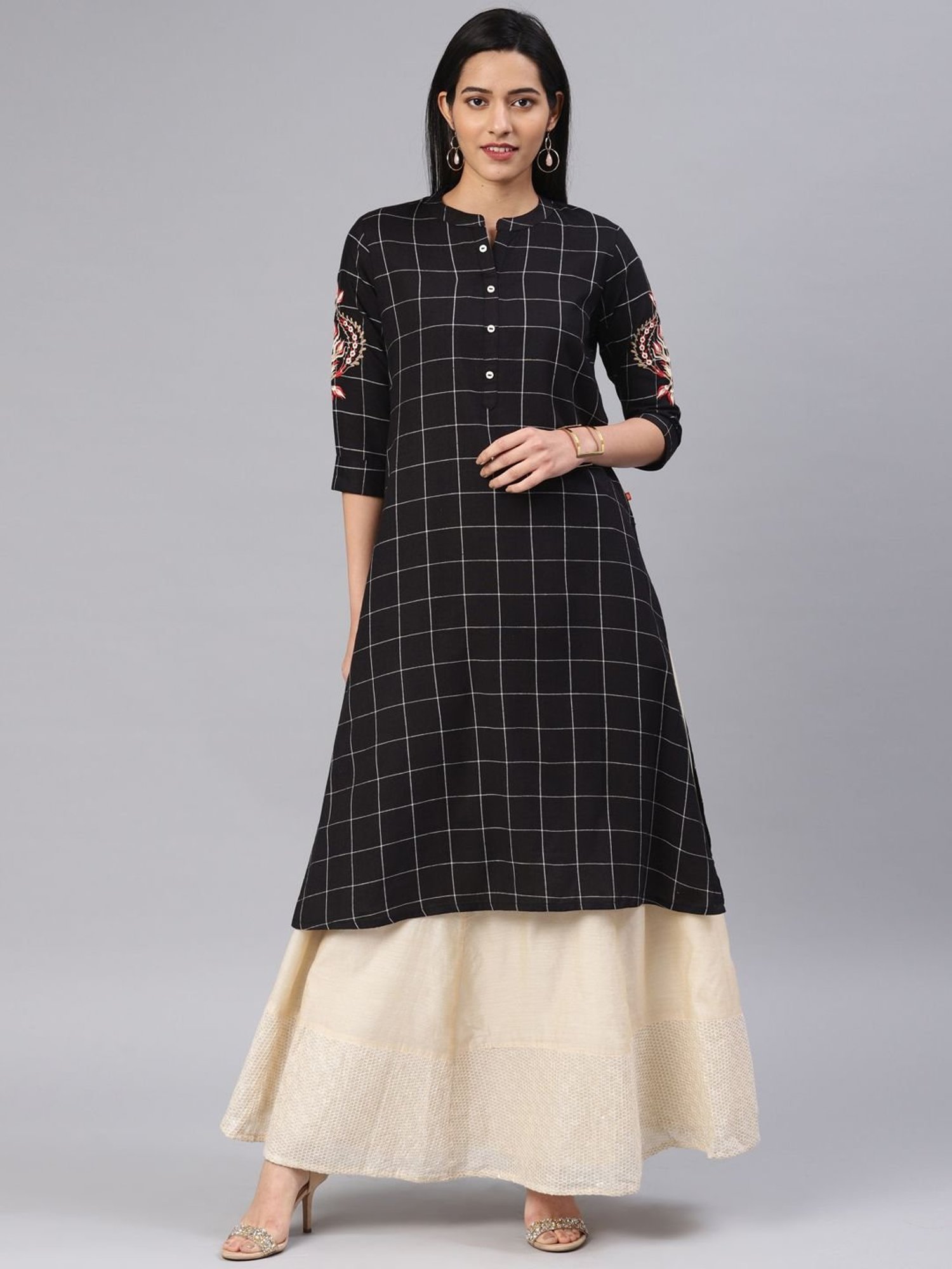 Alena Black Cotton Embroidered Straight Kurta