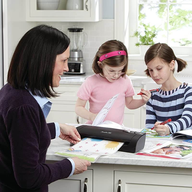 Thermal Laminator Machine, Fusion 1000L, 12 Inch, 4 Min Warm-up, 3 or 5 Mil, with 10 EZUse Laminating Pouches (1703073)