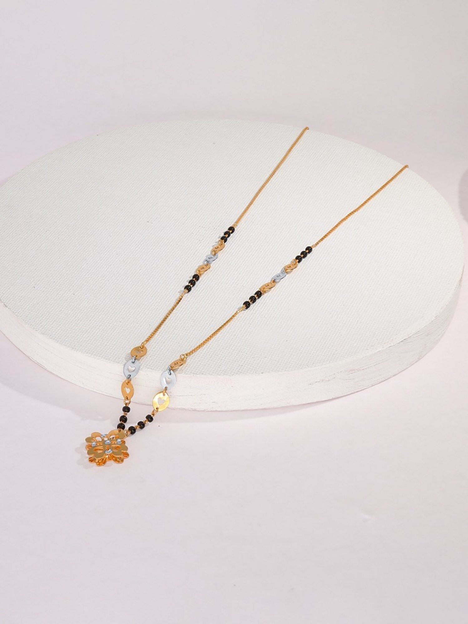 P.N.Gadgil Jewellers Petals Affection 22k Gold Mangalsutra