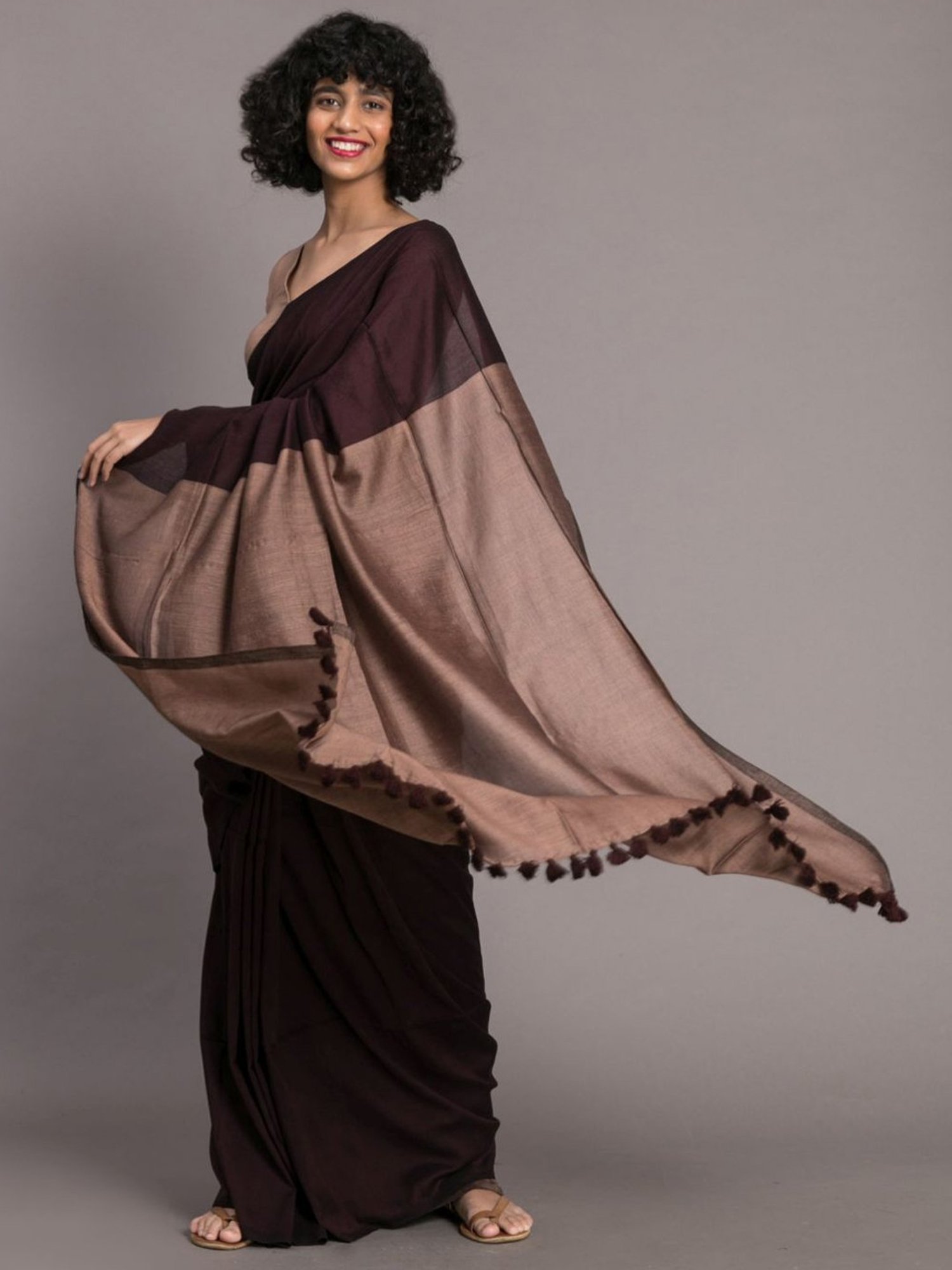 Suta Brown Plain Saree Without Blouse